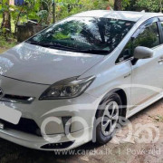 TOYOTA PRIUS 2013