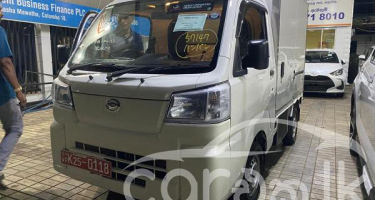 DAIHATSU HIJET 2023