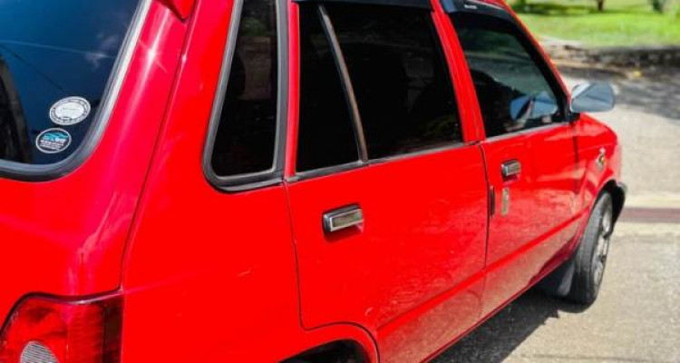 SUZUKI MARUTI 800 2010