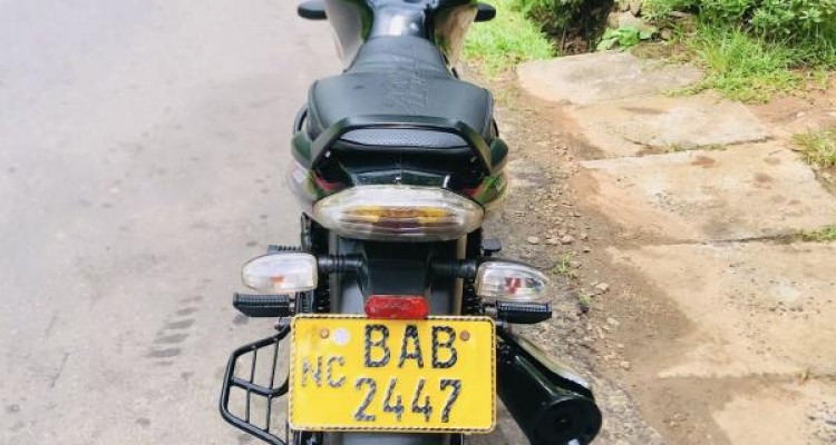 BAJAJ DISCOVER 100 2012