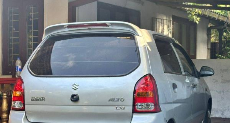 SUZUKI ALTO 2011
