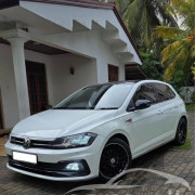 VOLKSWAGEN POLO 2019