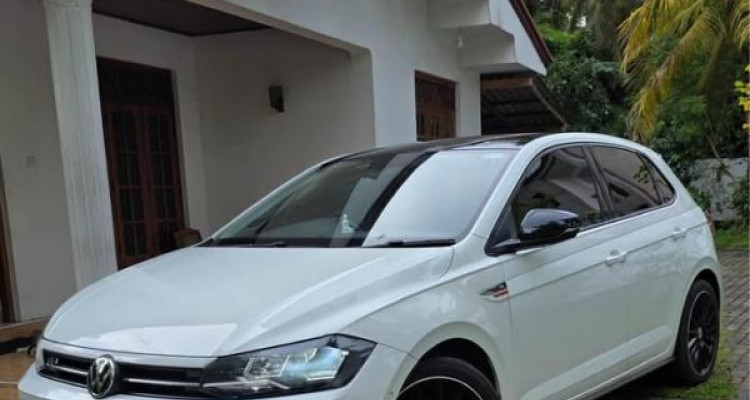 VOLKSWAGEN POLO 2019