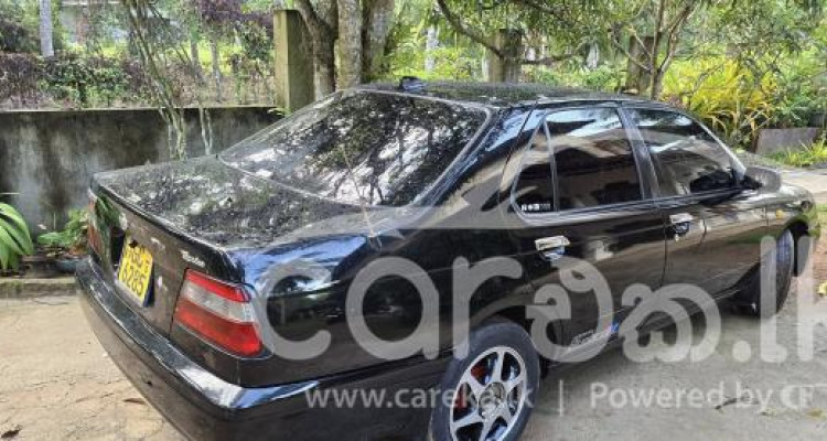 NISSAN BLUEBIRD SU14 2000