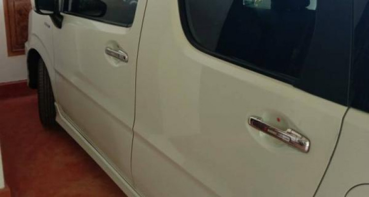 SUZUKI WAGON R STINGRAY 2018