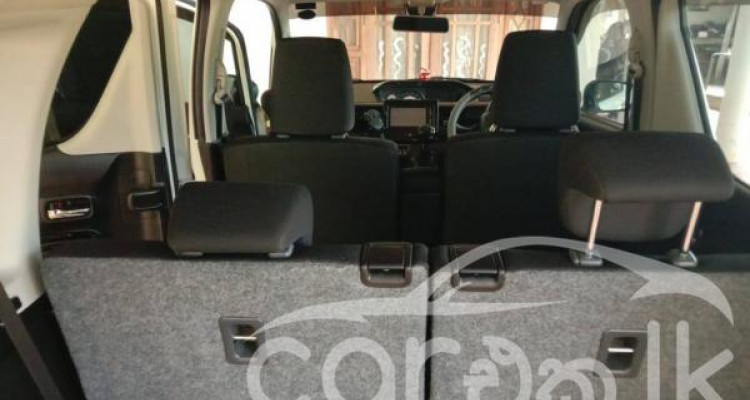 SUZUKI WAGON R STINGRAY 2018