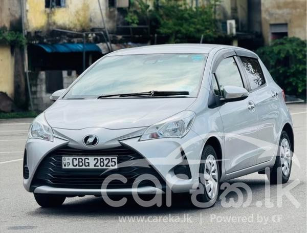 TOYOTA VITZ 2018
