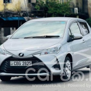 TOYOTA VITZ 2018