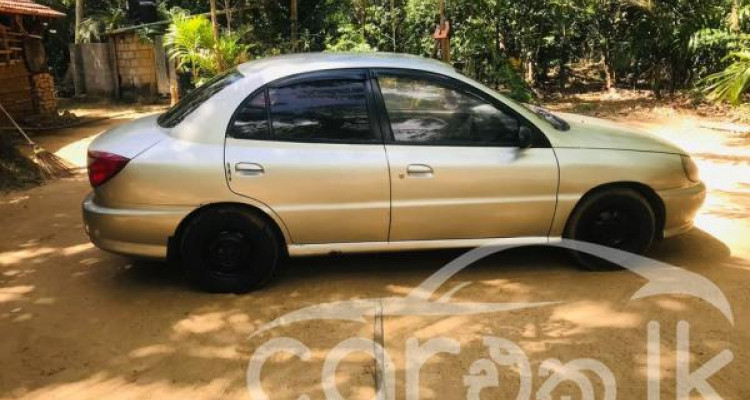 KIA RIO 2002