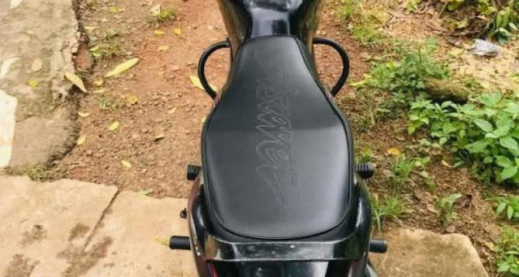 BAJAJ DISCOVER 100 2003