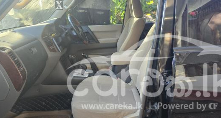 MITSUBISHI MONTERO V76 2007