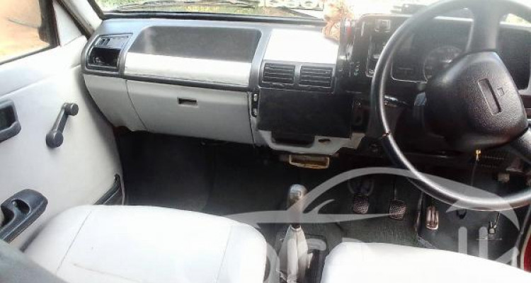 SUZUKI MARUTI 800 1998