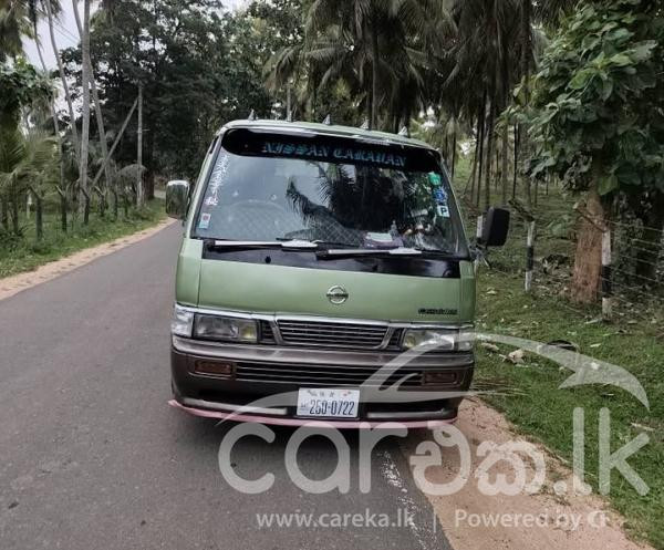 NISSAN CARAVAN 1993