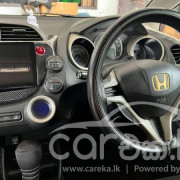 HONDA FIT GP1 2012