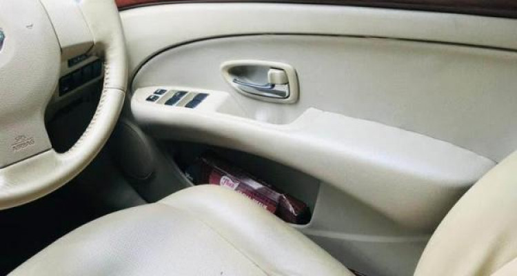 NISSAN BLUEBIRD SYLPHY 2010