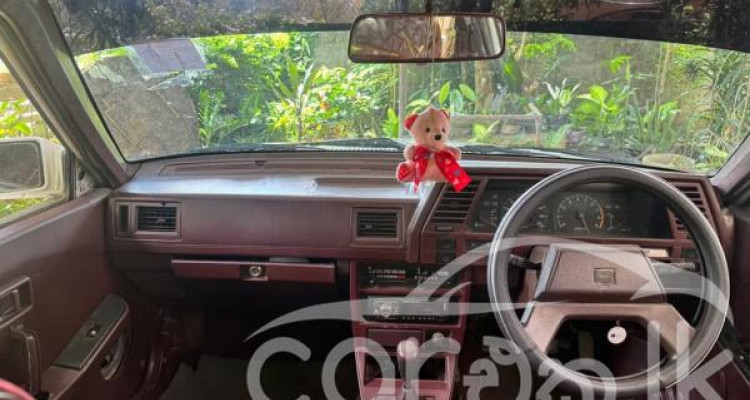 NISSAN SUNNY FB12 1987