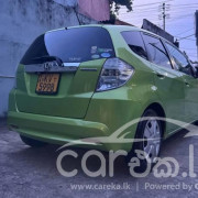 HONDA FIT GP1 2012