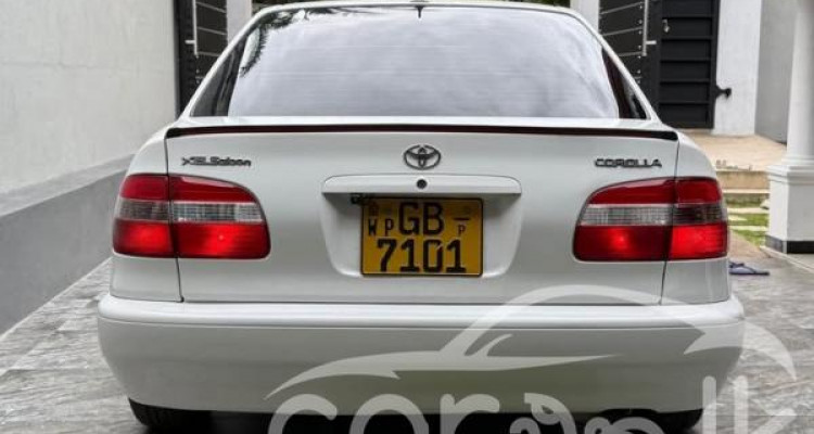 TOYOTA COROLLA 110 1999