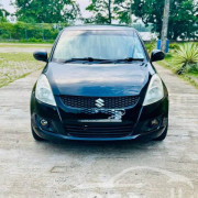 SUZUKI SWIFT 2011