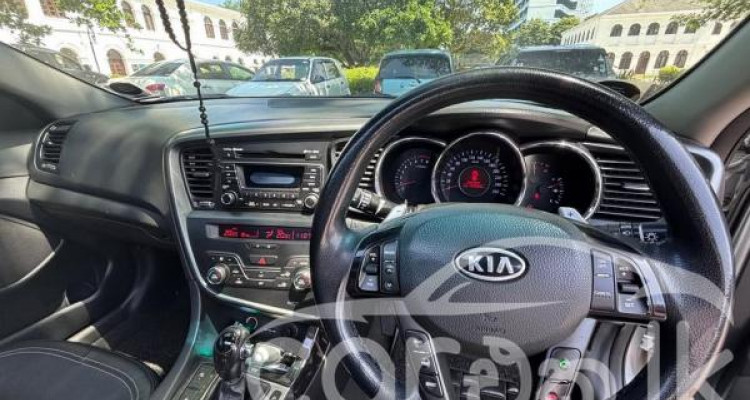 KIA OPTIMA 2011