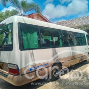 TOYOTA COASTER 2010