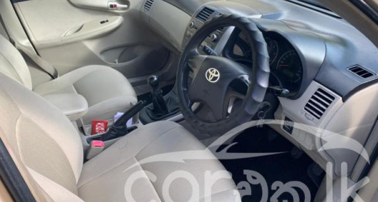 TOYOTA COROLLA 141 2011