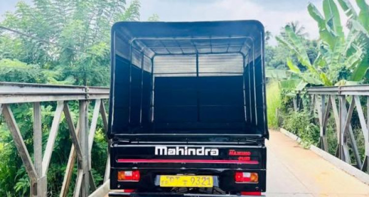 MAHINDRA MAXXIMO 2013