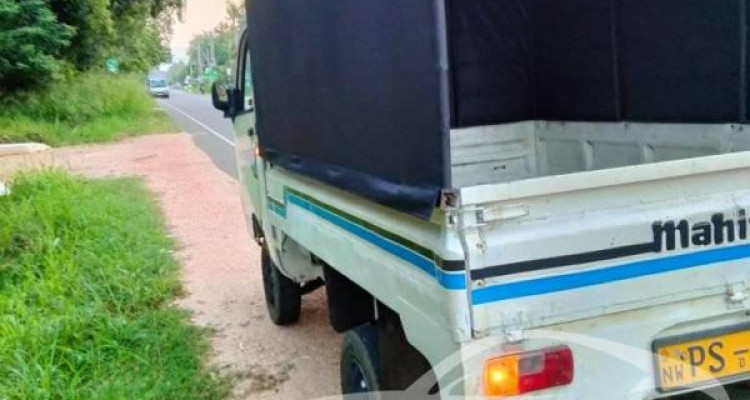 MAHINDRA MAXXIMO 2012