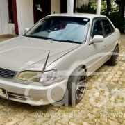 TOYOTA COROLLA 2000