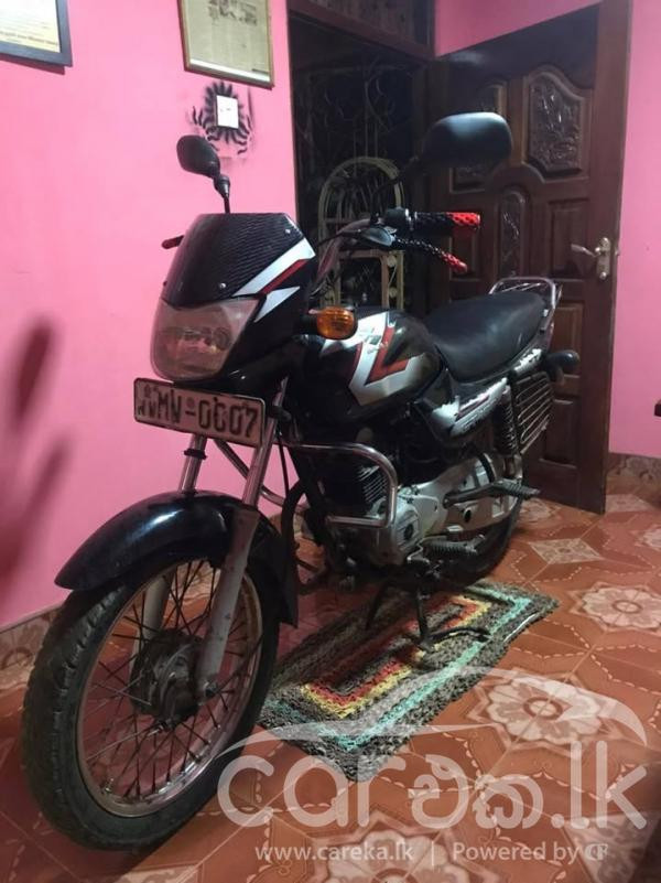 BAJAJ CT100 2006