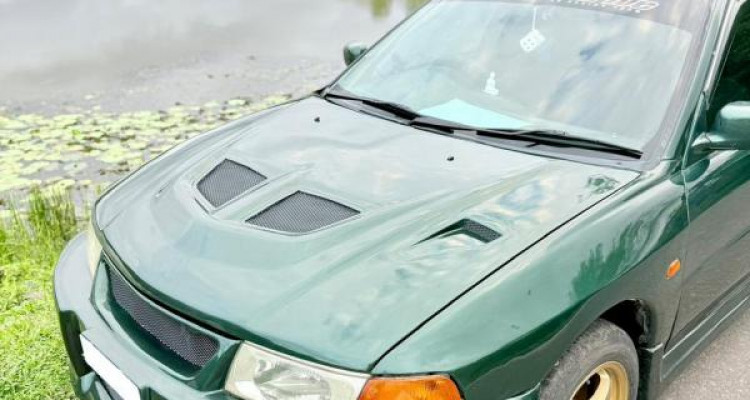 MITSUBISHI LANCER CK2 1998