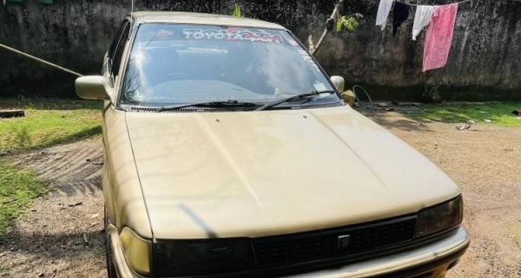 TOYOTA COROLLA 1989