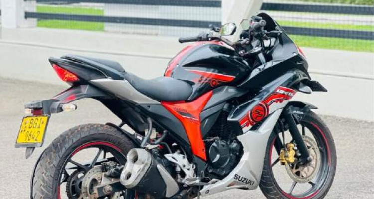 SUZUKI GIXXER 2018