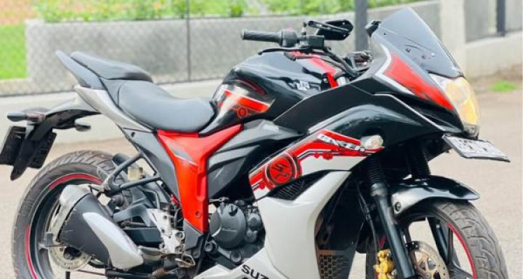 SUZUKI GIXXER 2018