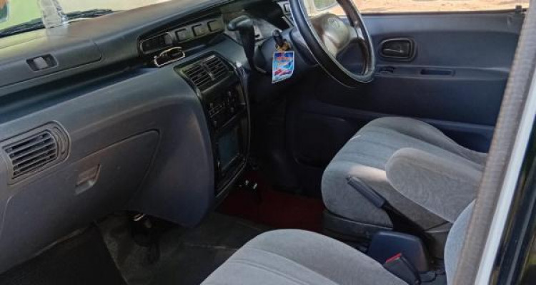 TOYOTA NOAH KR41 1998