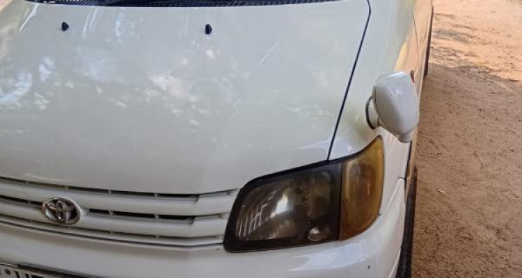 TOYOTA NOAH KR41 1998