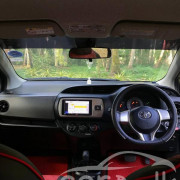 TOYOTA VITZ 2016