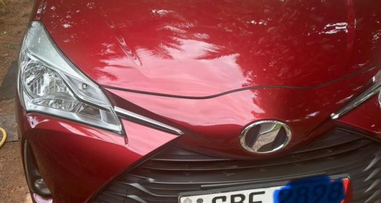 TOYOTA VITZ 2018