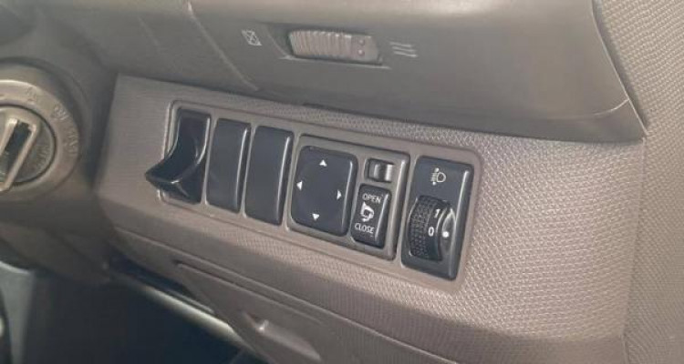 NISSAN MARCH AK12 2010