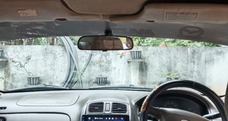 MAZDA FAMILIA BJ5P 2001