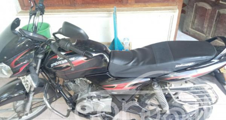 BAJAJ DISCOVER 125