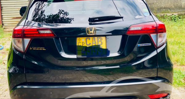 HONDA VEZEL 2014
