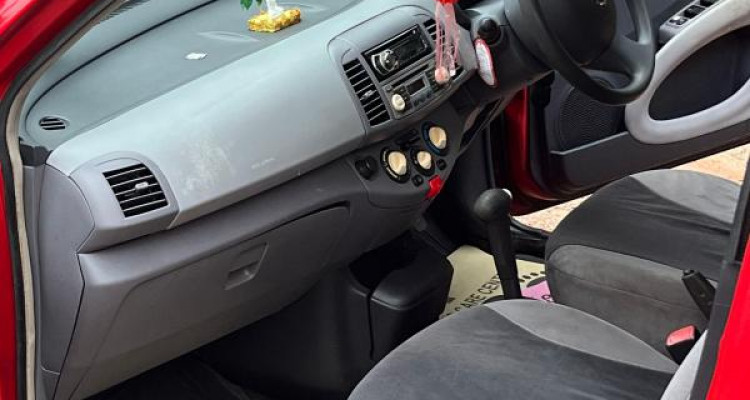 NISSAN MARCH K12 2003