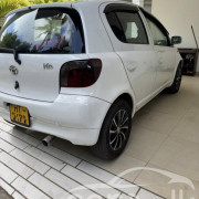 TOYOTA VITZ 1999
