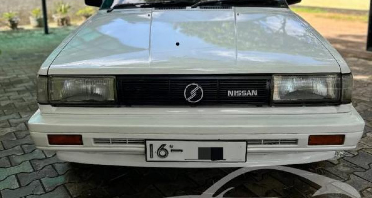 NISSAN TRAD SUNNY 1986
