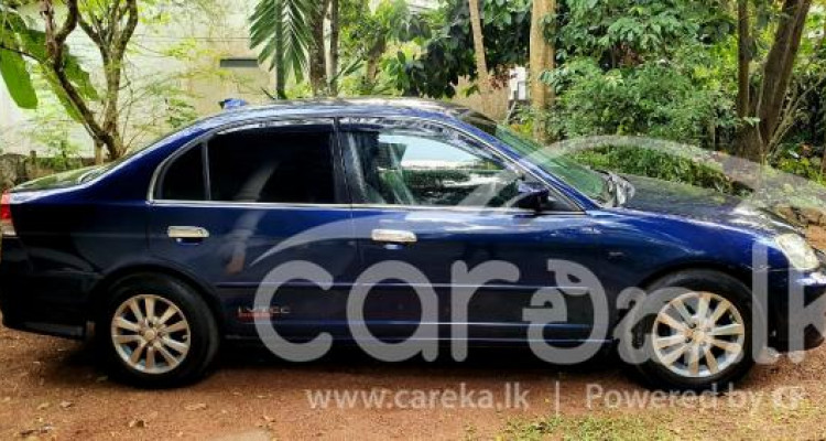 HONDA CIVIC ES8 2002