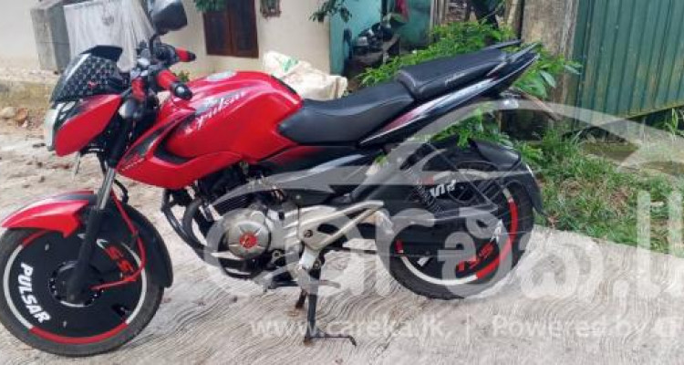 BAJAJ PULSAR 2014