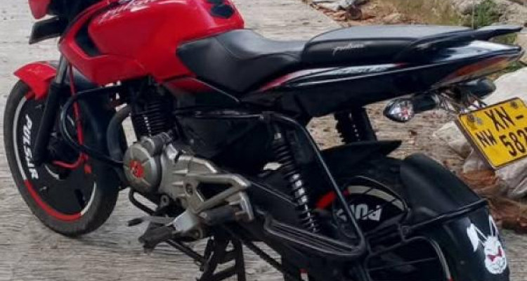 BAJAJ PULSAR 2014