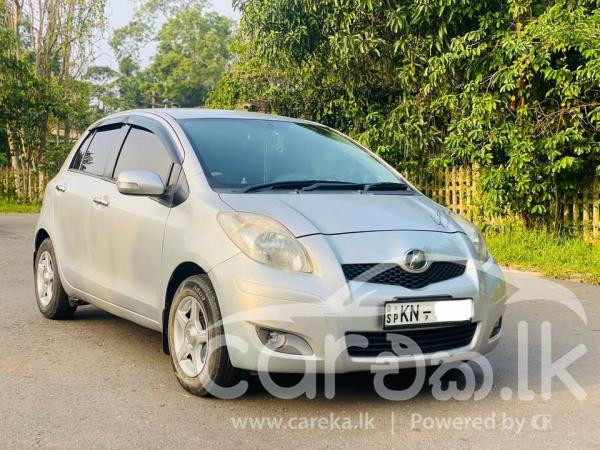TOYOTA VITZ 2008