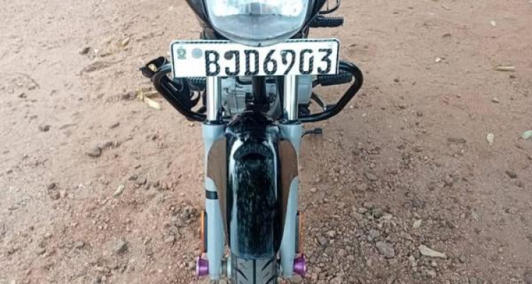 BAJAJ CT100 2020